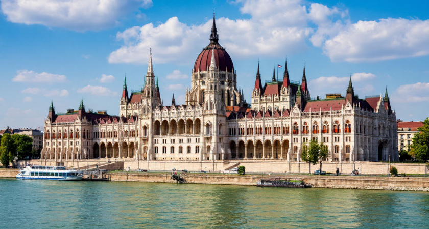 Названы города Европы, где можно хорошо жить на российскую пенсию