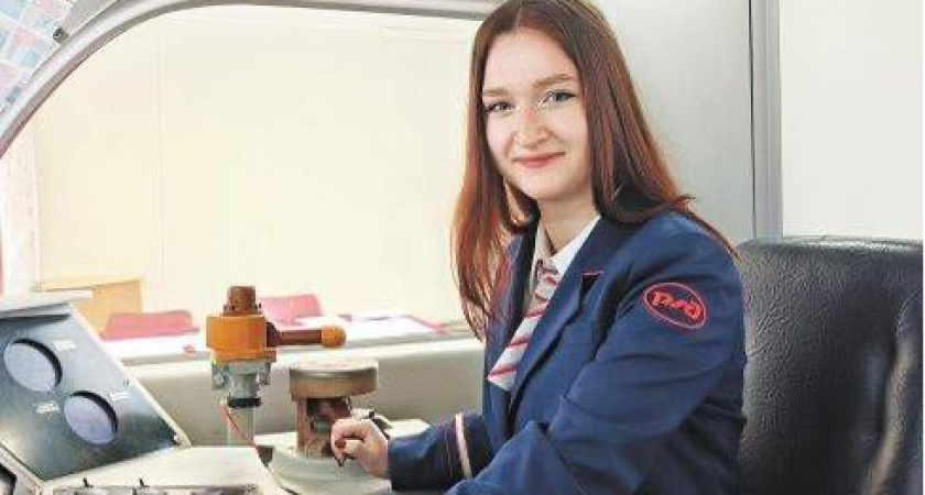 Кировчанка стала первой женщиной-машинистом электрички на Горьковской магистрали