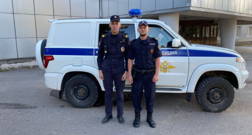 В Советске полицейские за минуту до взрыва спасли женщину из горящего дома