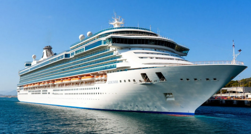 Как я искал попутчика, а нарвался на содержанку - история одного круиза по Персидскому заливу