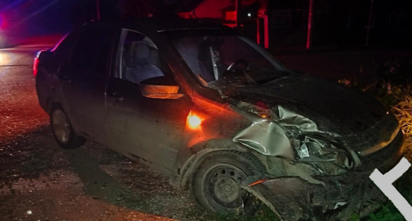 18-летние парень и девушка попали в ДТП в поселке Оричи