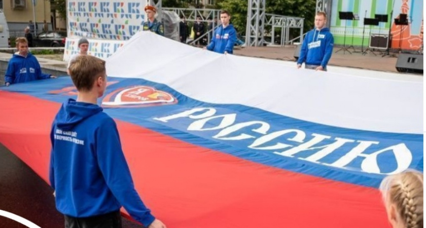 В Кирове готовятся к празднованию Дня Государственного флага России (0+)