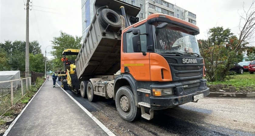 В Кирове завершился ремонт подъездных путей к 14 детсадам и школам
