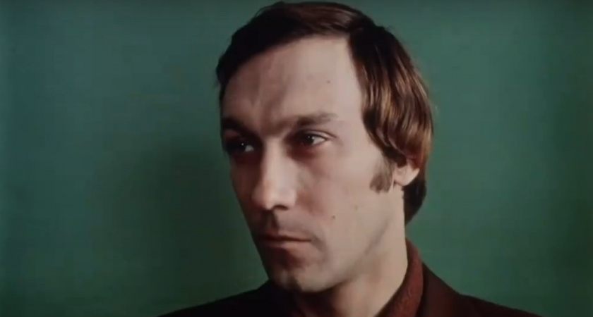 Этот фильм нужно смотреть ради одной единственной сцены - пробирает до мурашек. В главной роли неповторимый Янковский 