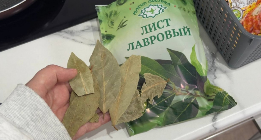 Советские хозяюшки хранили лаврушку в сахаре - умная хитрость от многих бед: вот зачем так делали