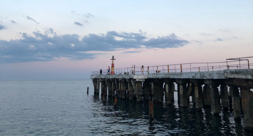 Лучший город у моря, в который можно переехать пенсионерам - там тепло круглый год