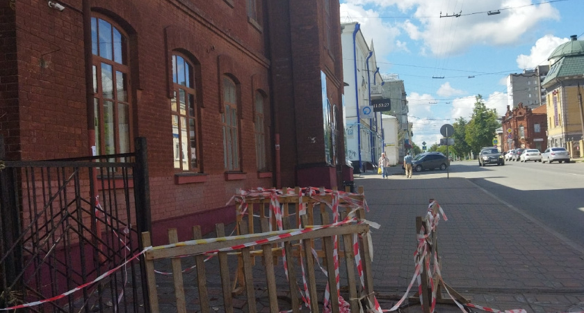 На улице Преображенской временно ограничили движение из-за ремонта теплосетей