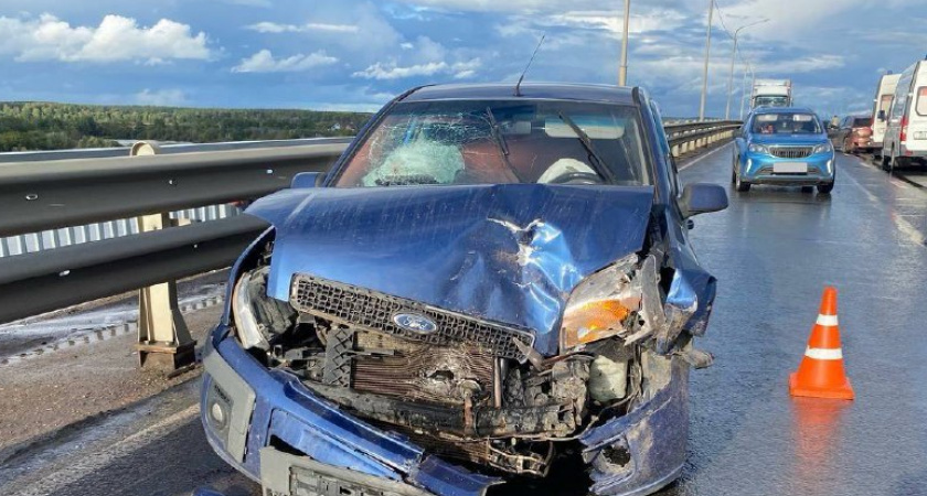 Семь человек пострадали в трех ДТП за полчаса на одном участке дороги в Кирове