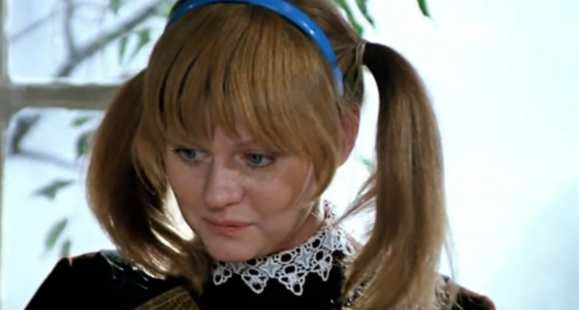 Коллеги издевались над Абдуловым из-за Муравьевой: шутка, которая изводила его после оглушительного успеха «Карнавала»(12+)