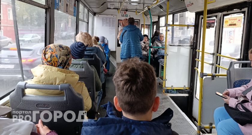 В кировских троллейбусах модернизировали систему оплаты проезда