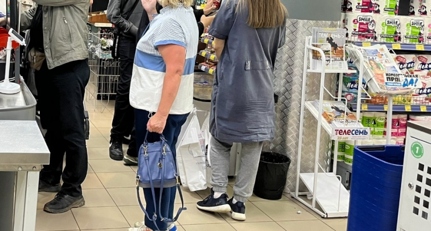 Урвала в Фикс Прайс вкусные новинки за копейки: вот что там сейчас можно найти интересного