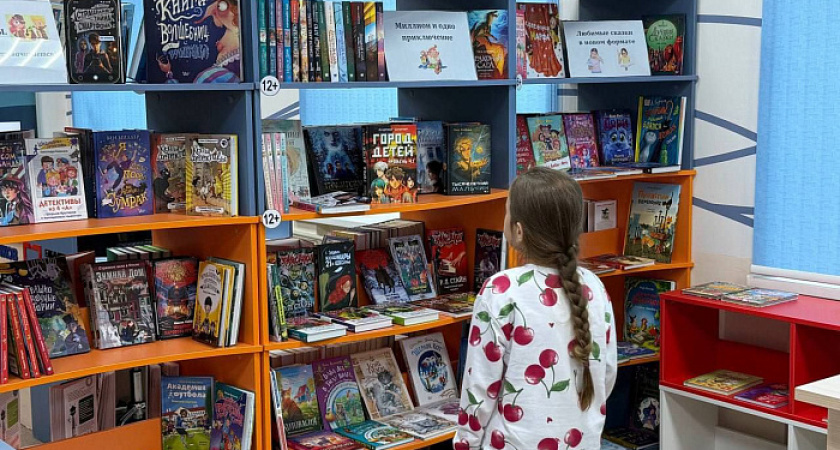 В Омутнинске начала работать обновленная детская библиотека