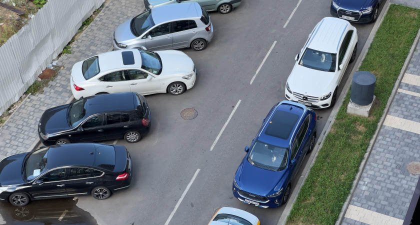 Какую подержанную машину купить пенсионеру? И по карману не ударит, и в хозяйстве пригодится