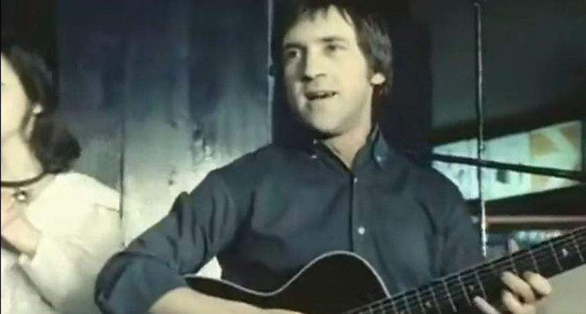 Как живет "забытый старший сын" Высоцкого, который никогда не пользовался известной фамилией