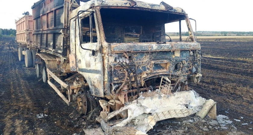 В Малмыжском районе во время уборки урожая вспыхнул КамАЗ