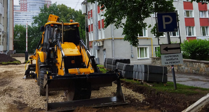 Можно ли обгонять трактор через сплошную линию разметки - Верховный суд разрешил давний спор