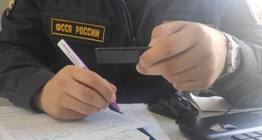 "ЭнергосбыТ Плюс" направил приставам судебные решения на взыскание с должников более 290 млн. рублей