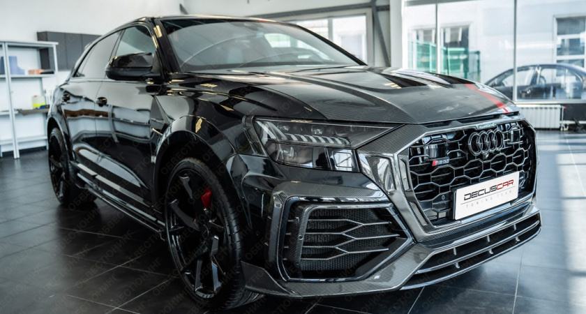 AudiRSQ8 Тюнинг "Mansory 900": эксклюзивная мощь и агрессивный стиль