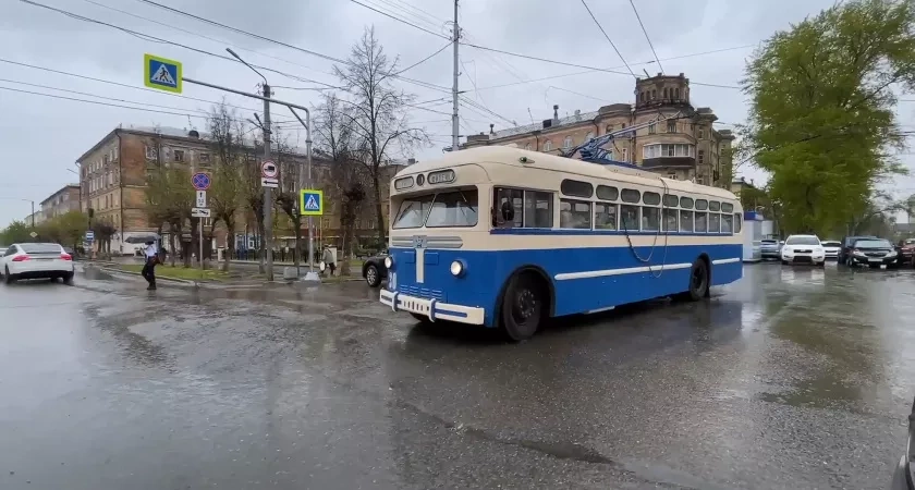Жители Метрограда в Кирове вынуждены ходить по километру до ближайшей остановки
