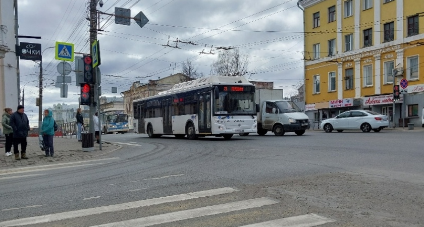 В Кирове временно изменят 15 маршрутов общественного транспорта из-за эстафеты