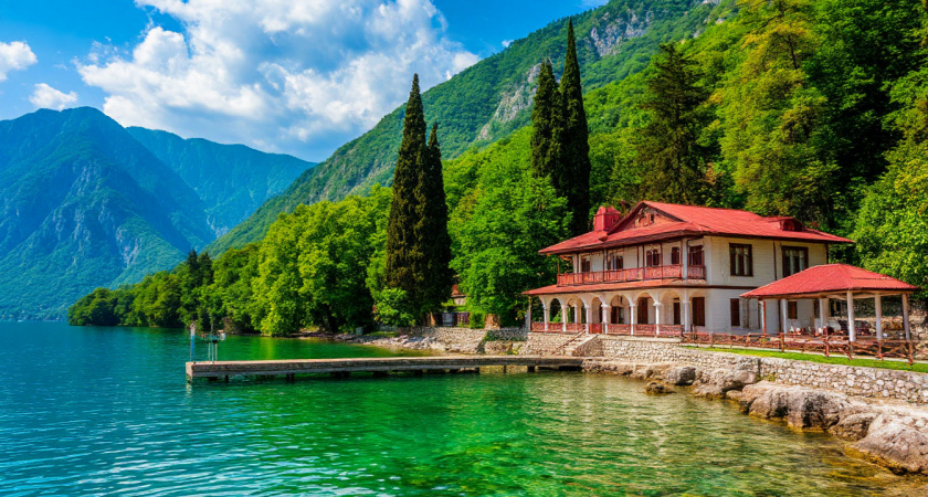 "Идеальная" Абхазия - что в итоге получают туристы, которые покупают экскурсии