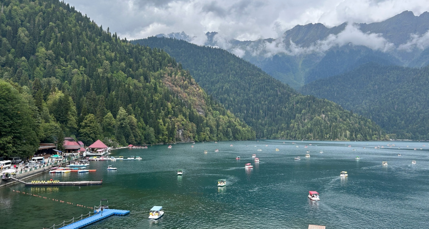 "Про Абхазию все врут, не слушайте": россиянка оставила честный отзыв об отдыхе в этой стране