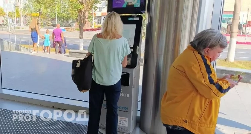 В Кирове мошенники похитили 2,5 миллиона рублей под видом доставки посылки