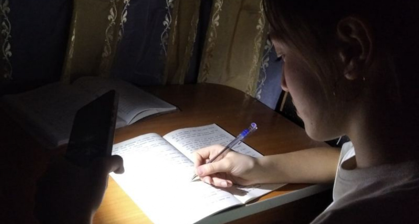 На 18 улицах в Кирове отключат электричество в понедельник