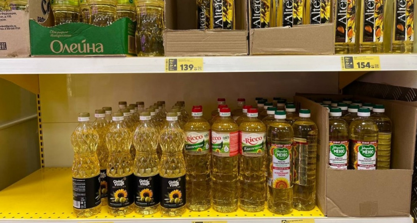 Берите сразу по 3 бутылки: в Роскачестве опубликовали список лучших марок подсолнечного масла