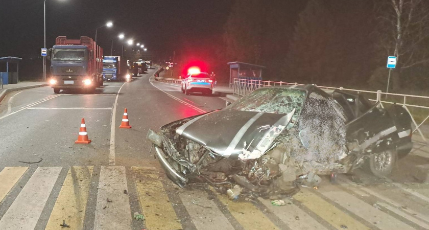 Молодой водитель Audi разбился в ДТП на федеральной трассе под Кировом