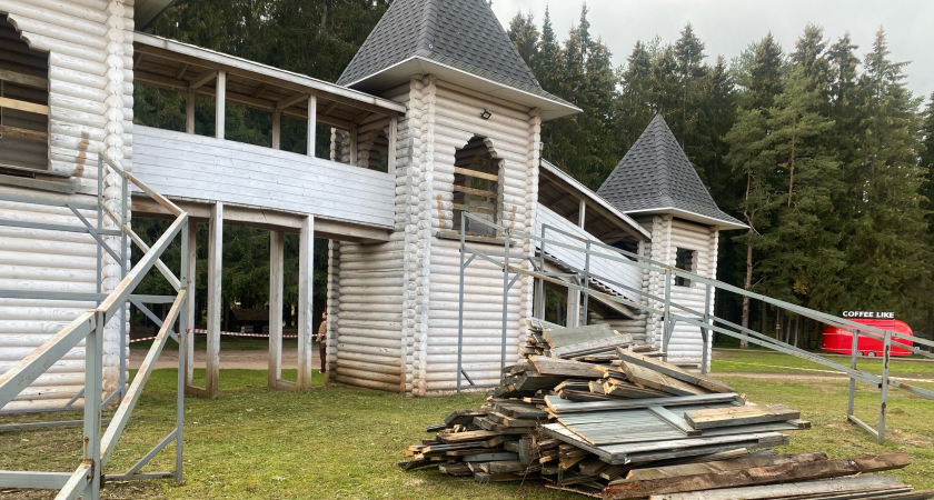 "Горки перекрыты, тропа здоровья осталась без света и урн": власти ответили, закроют ли парк "Порошино"