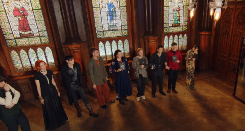 Вся ложь «Битвы экстрасенсов» (16+) вылезла наружу: закулисье шоу, где чудеса покупаются за деньги, а трагедии людей превращают в цирк