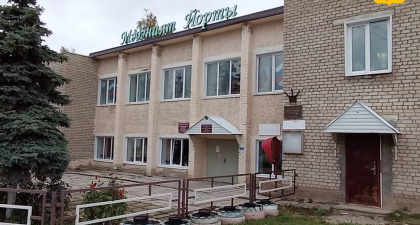 В Малмыжском районе завершился капитальный ремонт крыши сельского ДК