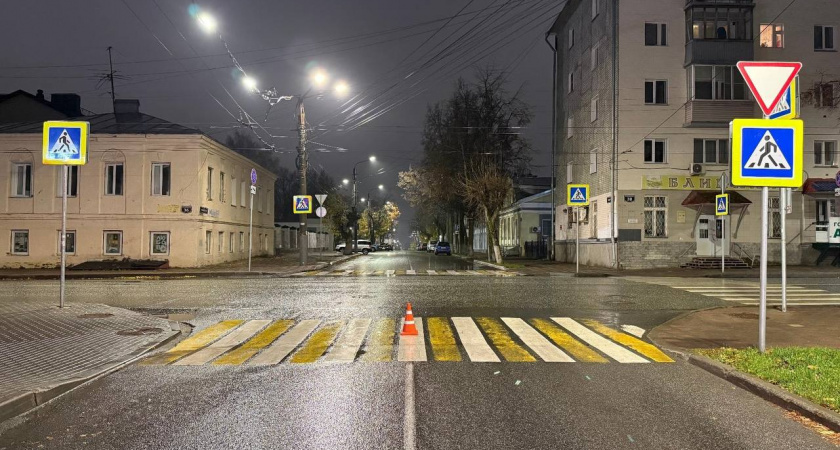 В Кирове на улице Преображенской иномарка сбила мальчика на пешеходном переходе