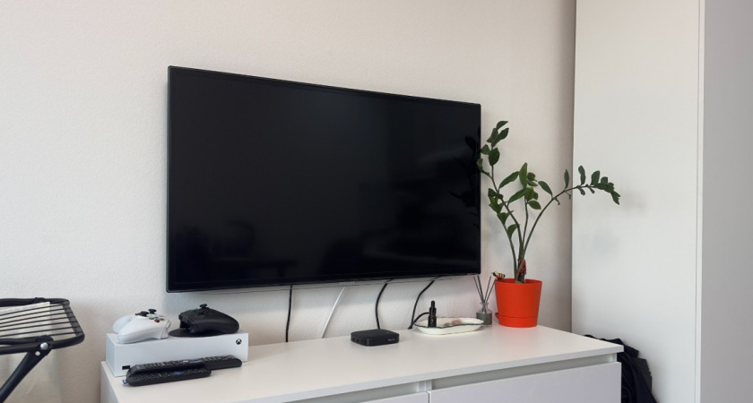 2 прибора, которые «воруют» электроэнергию: они это делают, даже если выключить кнопку переходника