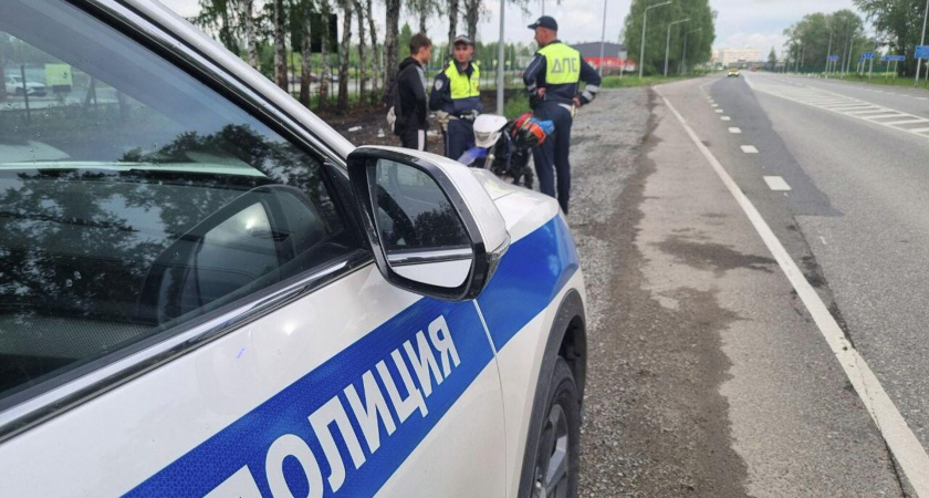 Правительство России поддержало запрет на езду несовершеннолетних на питбайках