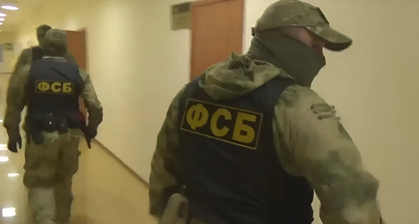 Кировские оперативники ФСБ России поймали иностранца, нелегально проникшего в РФ