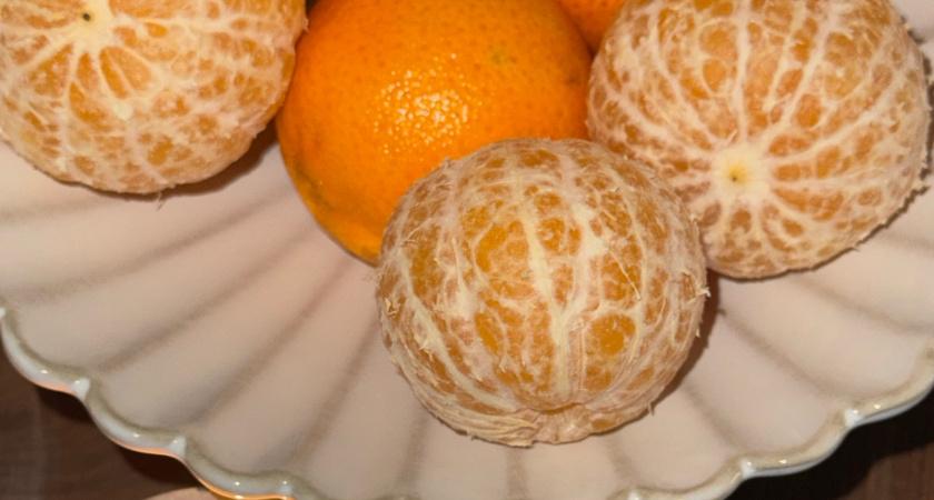 Мандарины халлабон в "Перекрестке" стоят в 3 раза дороже обычных - вот как их едят в Японии и Корее