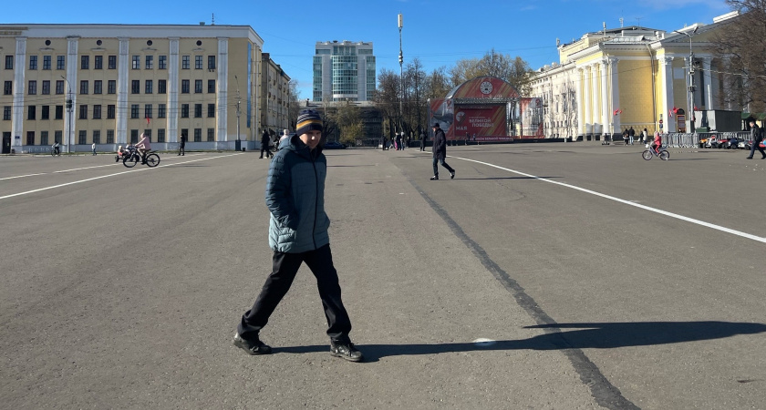 В Кирове ввели ограничения на парковку на Театральной площади