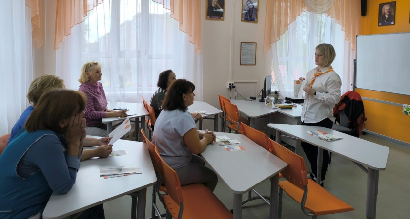 "ЭнергосбыТ Плюс" проводит уроки цифровой грамотности совместно с МФЦ