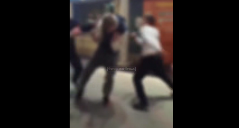 Сотрудники полиции будут патрулировать на Октябрьском проспекте после массовой драки у цирка