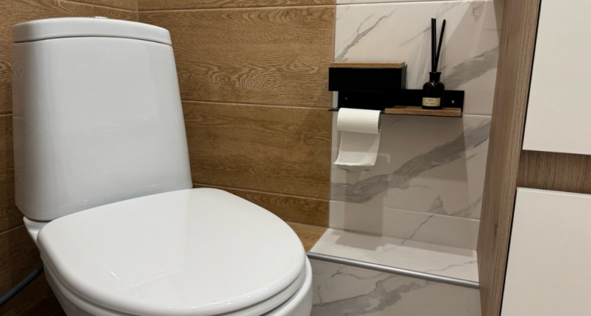 После одного случая всегда опускаю крышку унитаза - и теперь всем советую: вот почему нельзя оставлять открытым