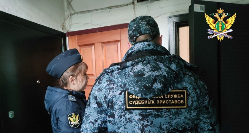 В Зуевке суд принудил к работе нерадивую мать, дважды родившую к своему 18-летию