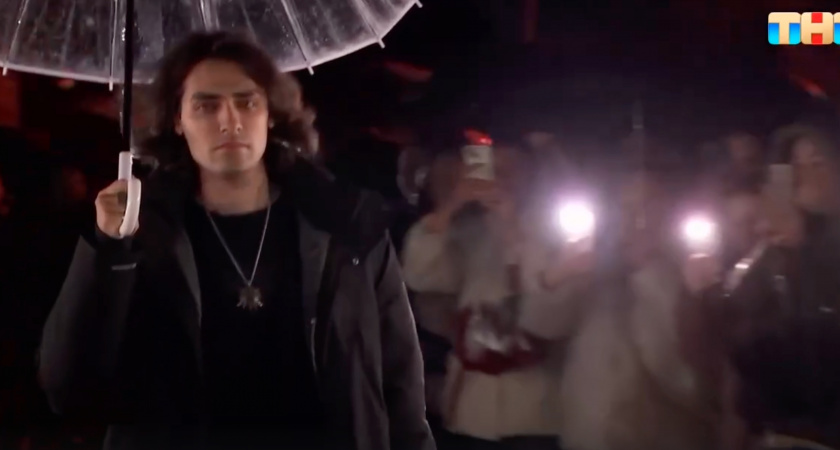 Соперничество с братом и постоянные скандалы: как живет звезда "Битвы экстрасенсов" (16+) Олег Шепс