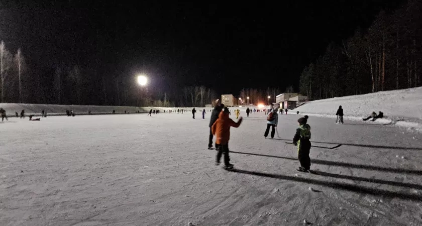 На каток в Кочуровском парке Кирова выделили 490 тысяч рублей