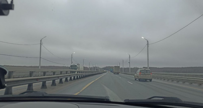 В ГАИ поставили точку: можно ли обгонять справа - обязан знать каждый водитель