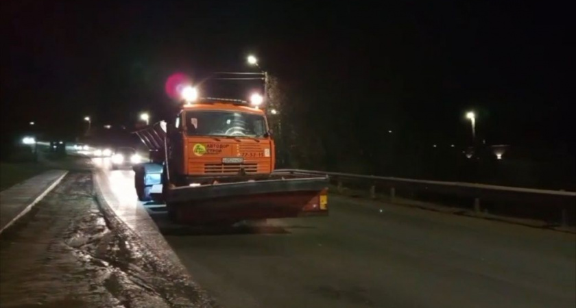 В Кирове на фоне похолодания подрядчики перешли на зимнее содержание дорог