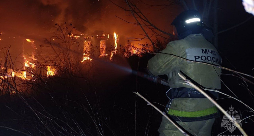 В Кировской области 6 сильных пожаров произошли друг за другом по одной причине