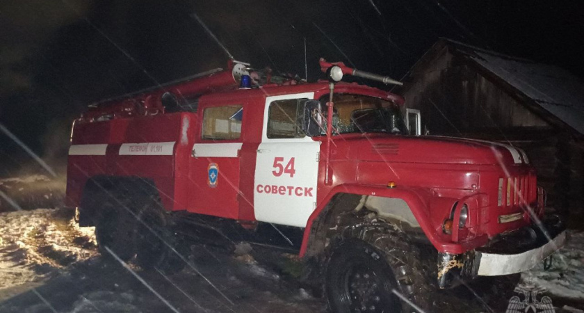 В Советском районе потушен пожар в частной бане