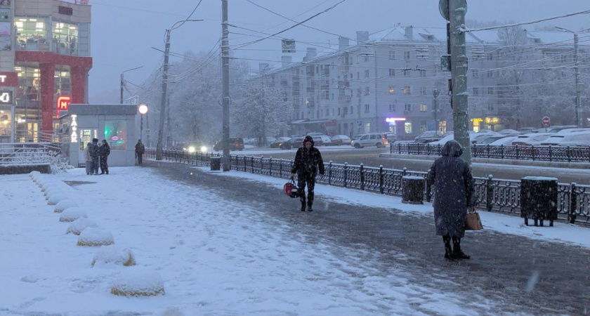 Ледяной дождь, снег и гололед: в Кировской области объявлено метеопредупреждение